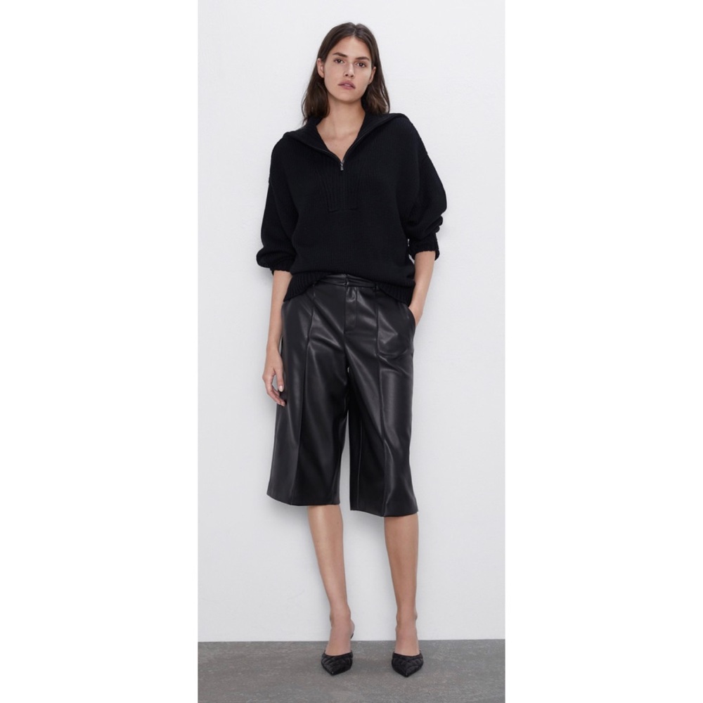 zara faux leather shorts Bermuda shorts - size M